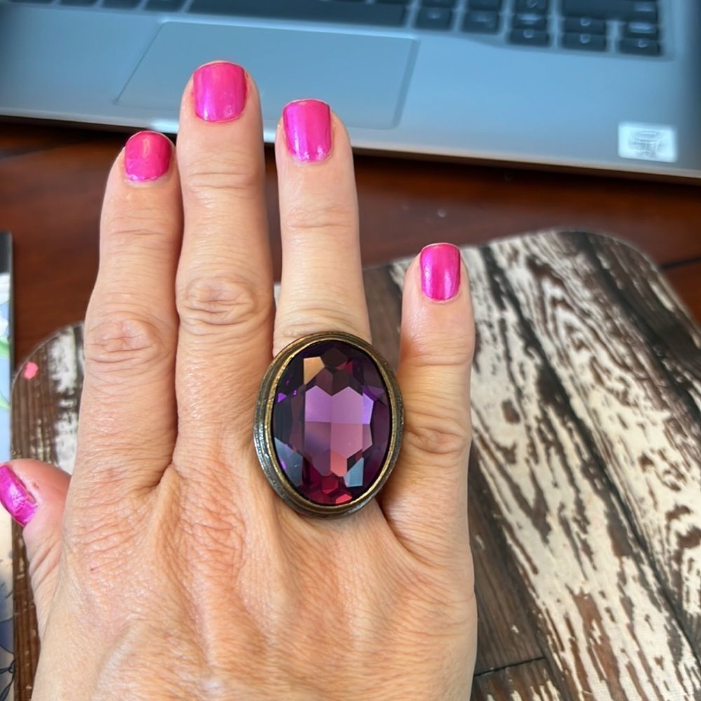 *Avant Garde Paris* Large Heavy Purple Bold Statement Ring EUC 6.75
